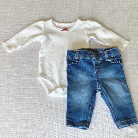 Baby Girl Snowflake Outfit 0-3M - Winter/Holiday/Christmas - Picture 2 of 9